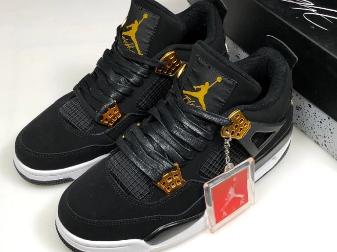 Royalty Jordan Metallic 308497-032 Gold-White Air 4 Black 0731